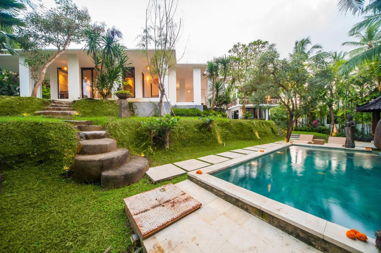 Villa Cinta Ubud ภายนอก รูปภาพ
