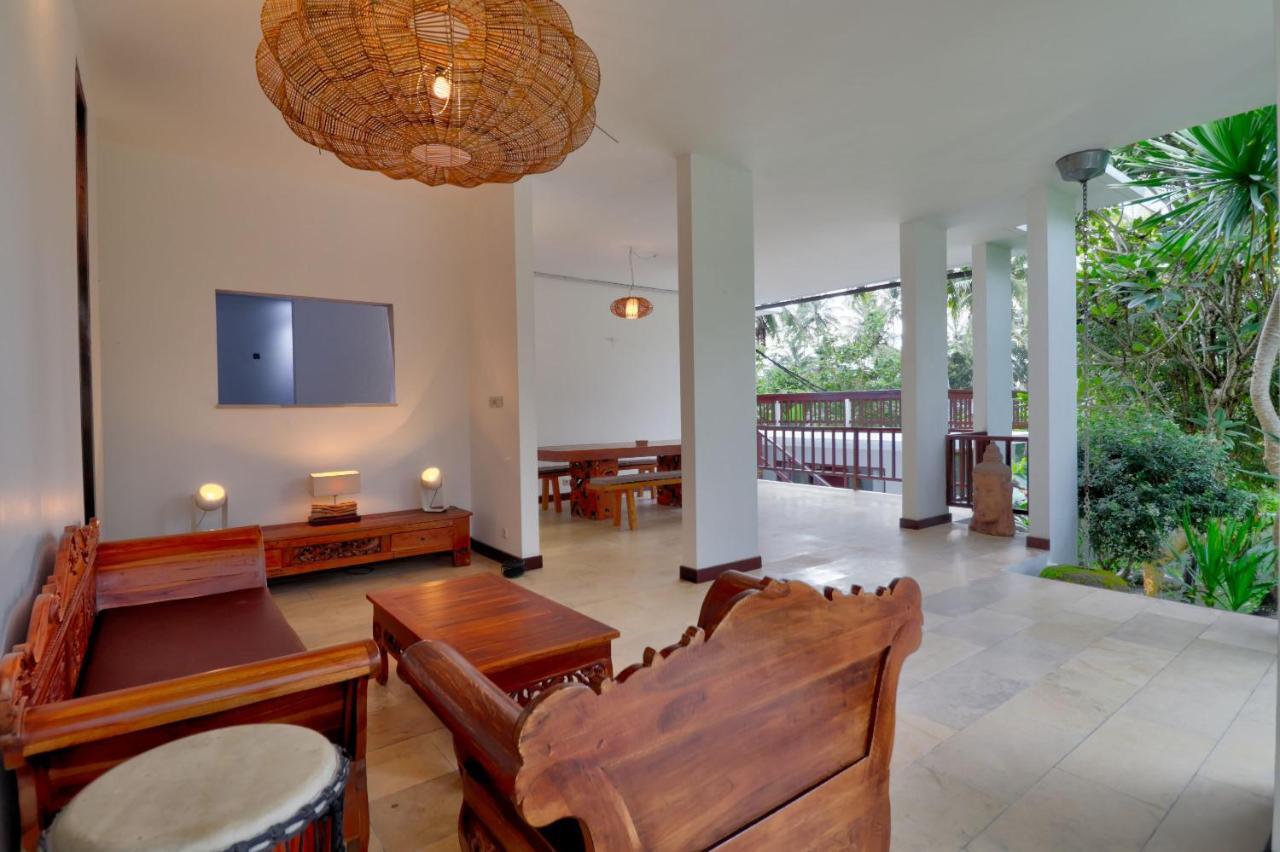 Villa Cinta Ubud ภายนอก รูปภาพ
